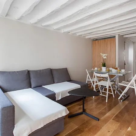 アパート Marais 2 パリ